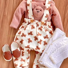 Conjunto Body Canelado Bordado Fofinho e Jardineira Ursinho Joe