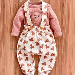 Conjunto Body Canelado Bordado Fofinho e Jardineira Ursinho Joe