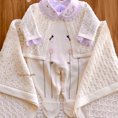 Saída Maternidade Tricot Bordada 4 Peças Jardim Encantado